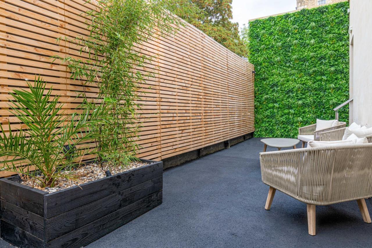 Large Stylish Studio In The Heart Of The City Bath Buitenkant foto